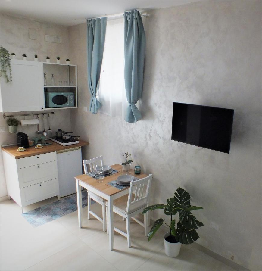B&B Ilary Home Бари Экстерьер фото